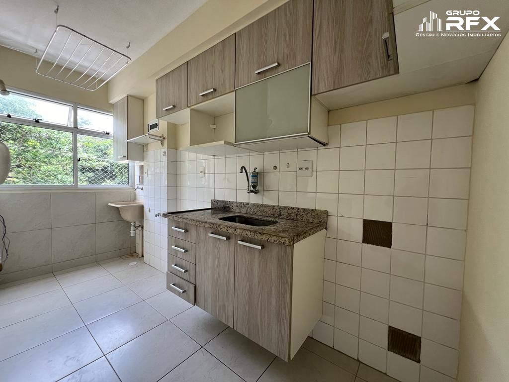 Apartamento à venda com 2 quartos, 58m² - Foto 3