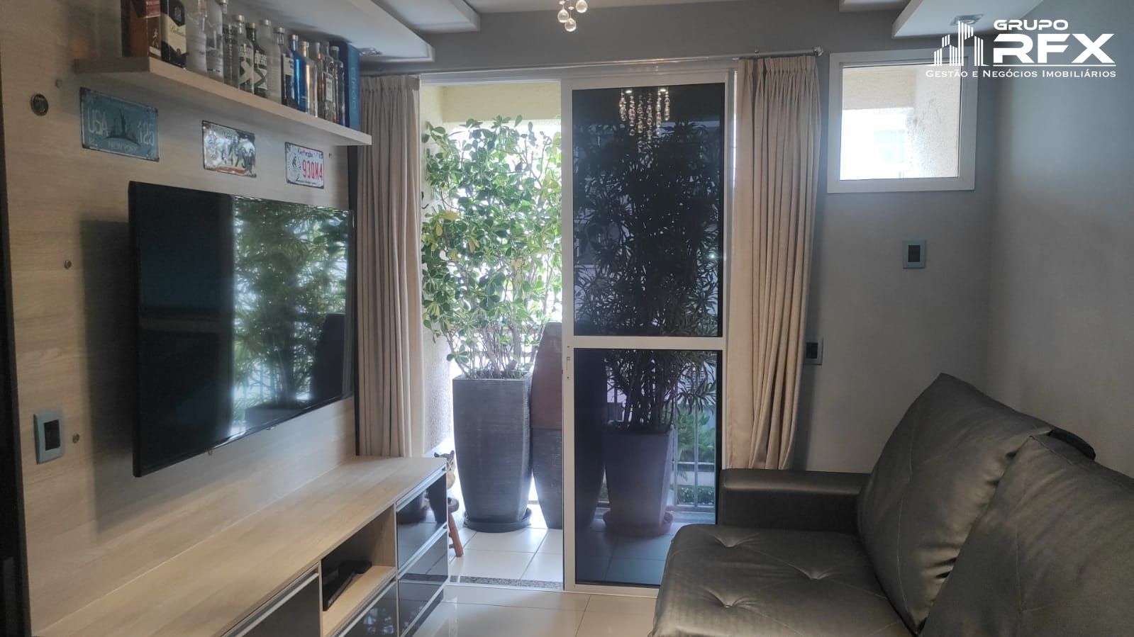 Apartamento à venda com 2 quartos, 70m² - Foto 14