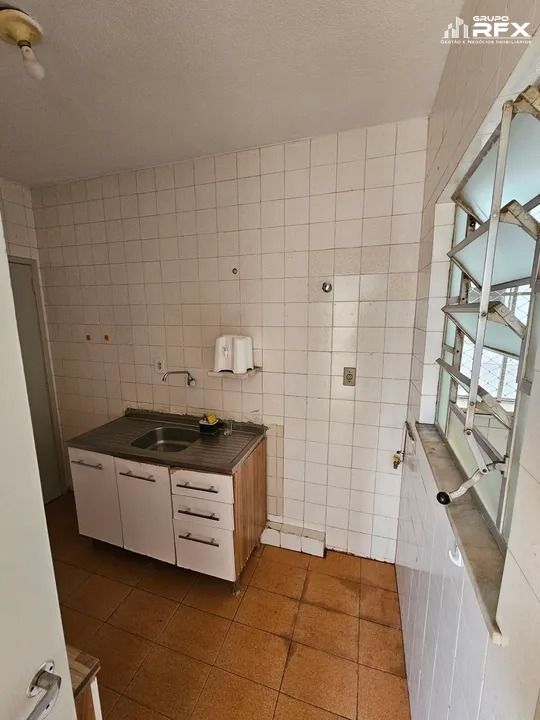 Apartamento à venda com 2 quartos, 70m² - Foto 8