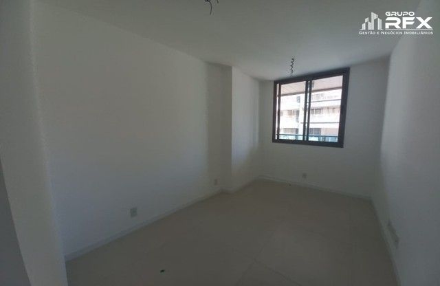 Apartamento à venda com 3 quartos, 107m² - Foto 19