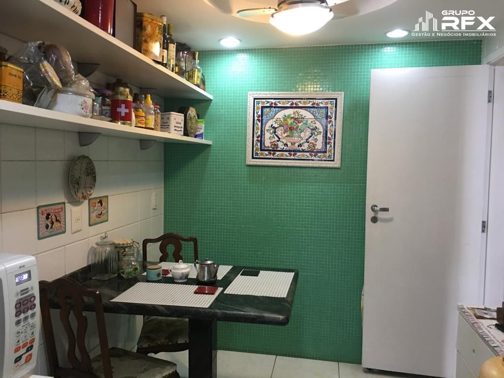 Apartamento à venda com 3 quartos, 166m² - Foto 7