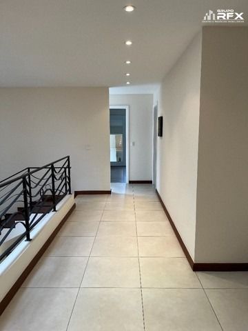 Casa à venda com 4 quartos, 390m² - Foto 7