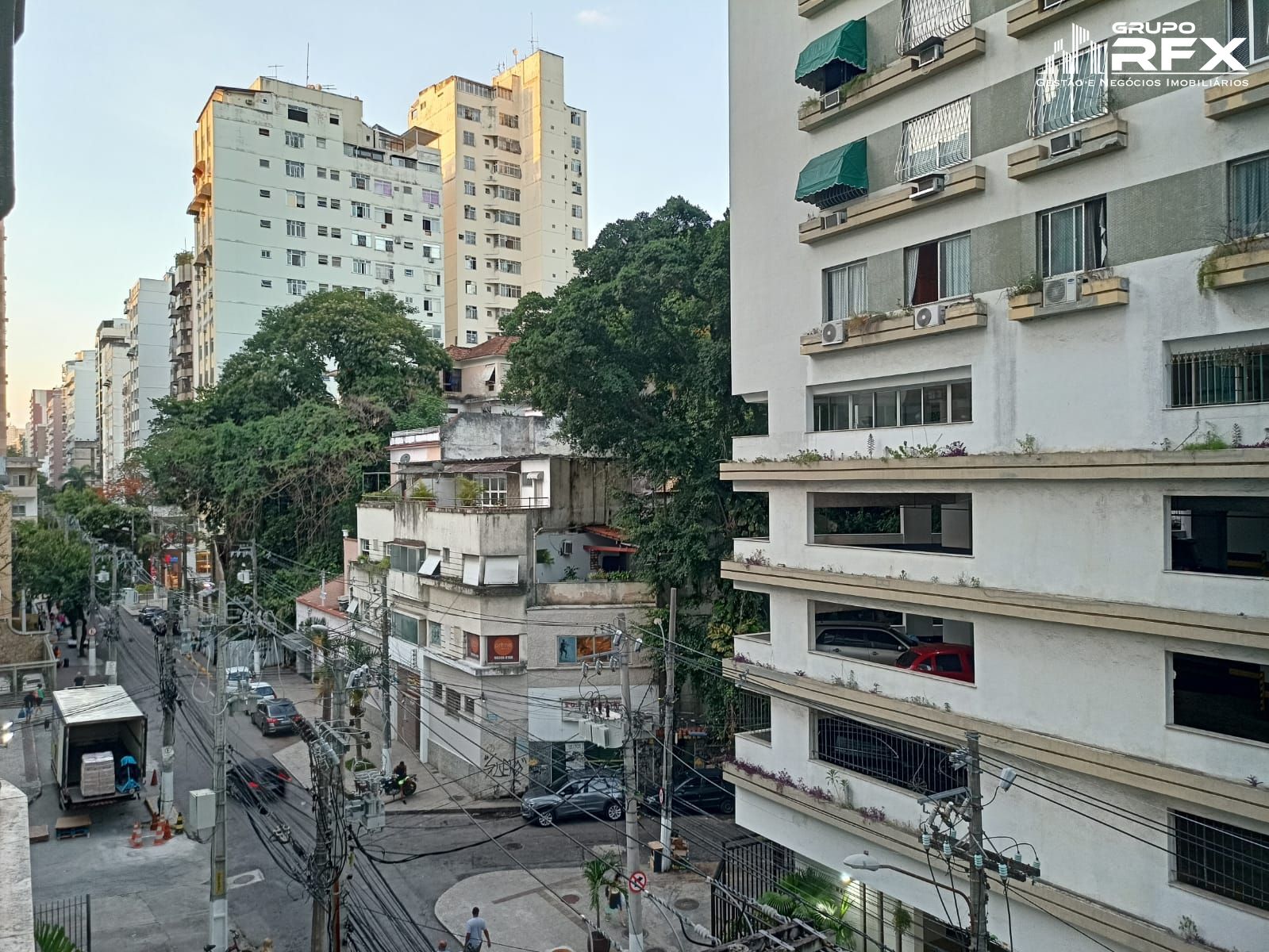 Apartamento à venda com 3 quartos, 130m² - Foto 31