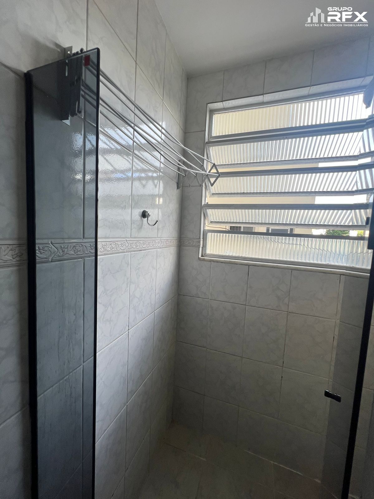 Apartamento à venda e aluguel com 2 quartos, 65m² - Foto 11