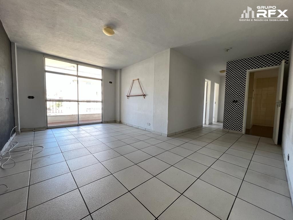 Apartamento à venda com 2 quartos, 90m² - Foto 1