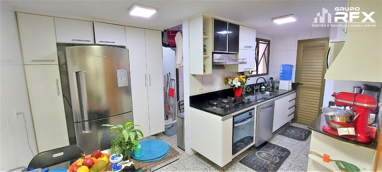 Apartamento à venda com 4 quartos, 160m² - Foto 17