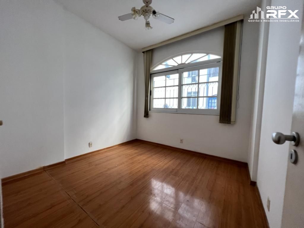 Apartamento à venda com 4 quartos, 142m² - Foto 11