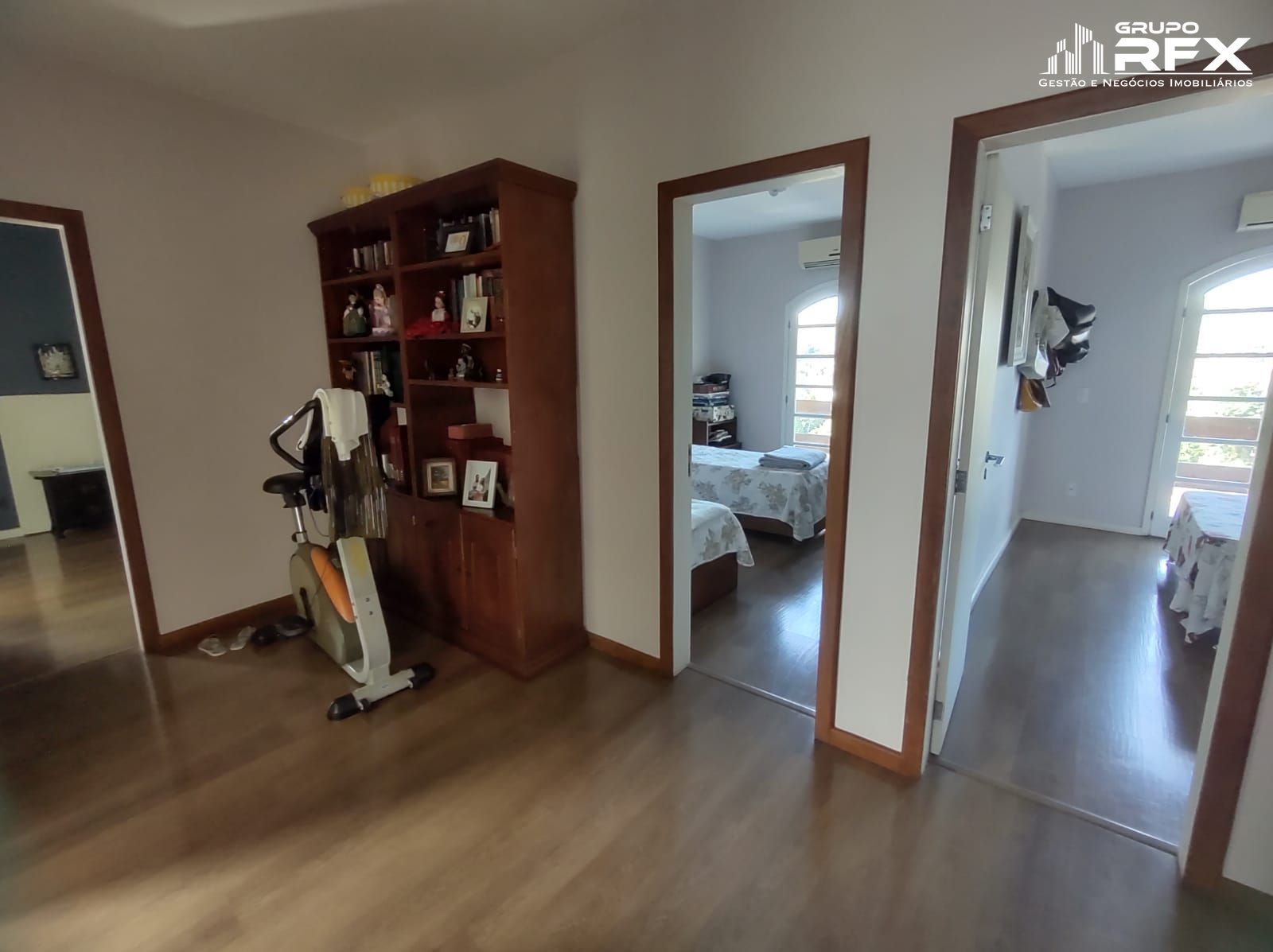 Casa de Condomínio à venda com 4 quartos, 312m² - Foto 30