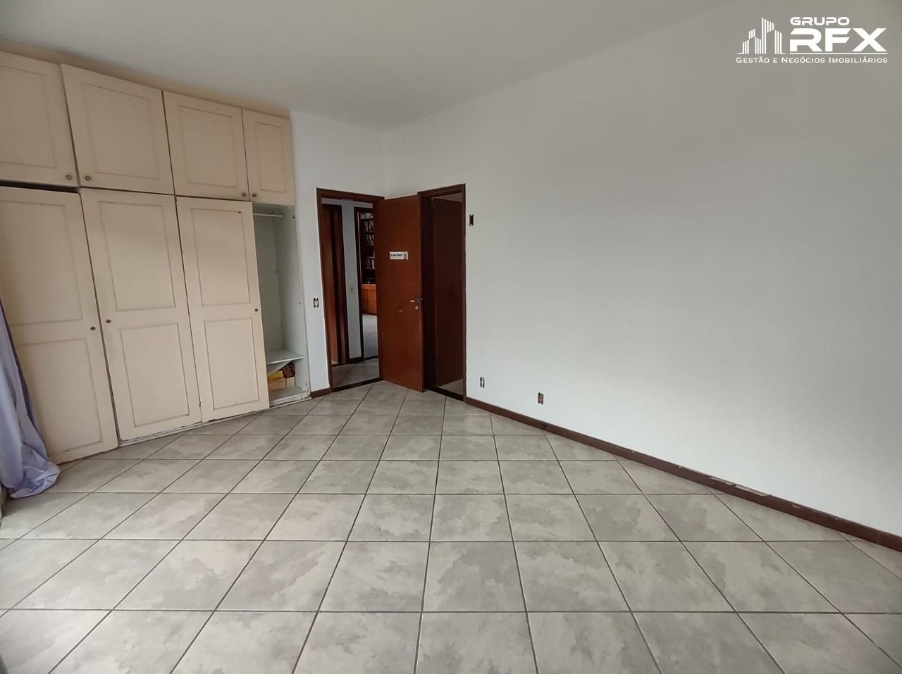 Apartamento à venda com 3 quartos, 145m² - Foto 14