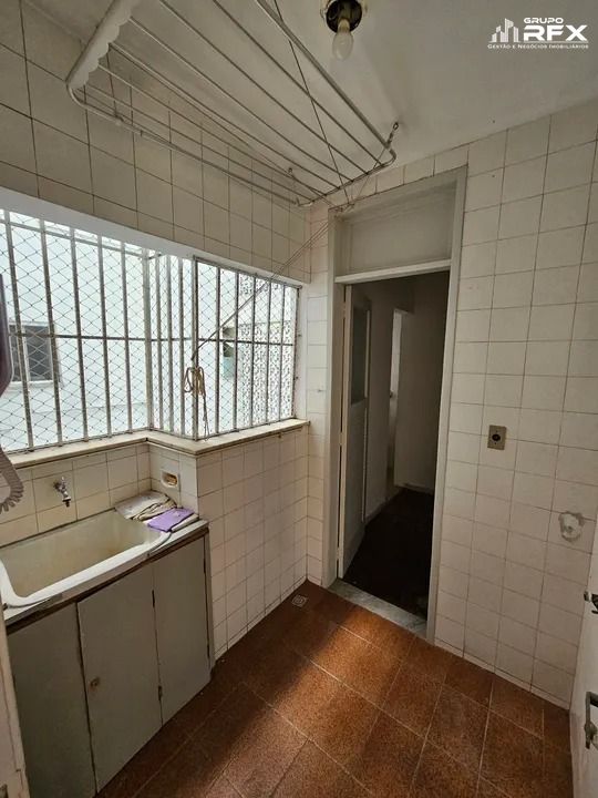 Apartamento à venda com 2 quartos, 70m² - Foto 12