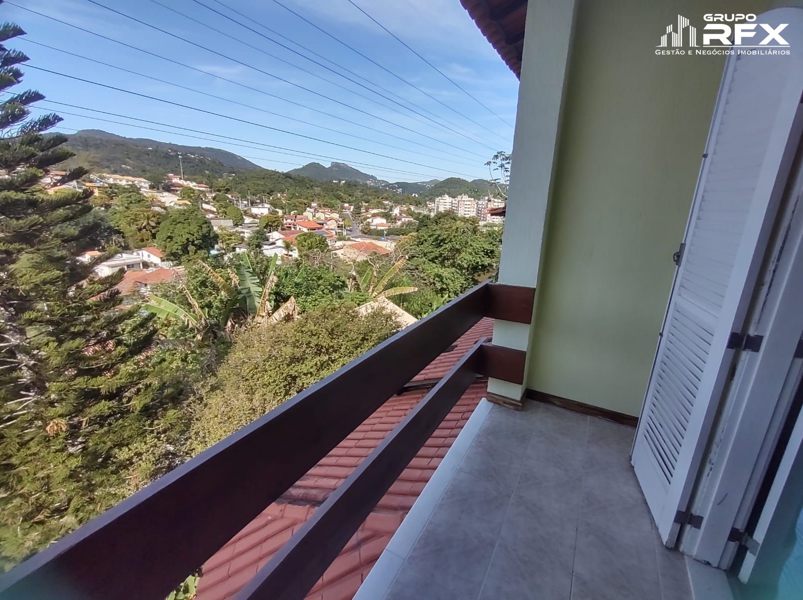 Casa de Condomínio à venda com 4 quartos, 312m² - Foto 42