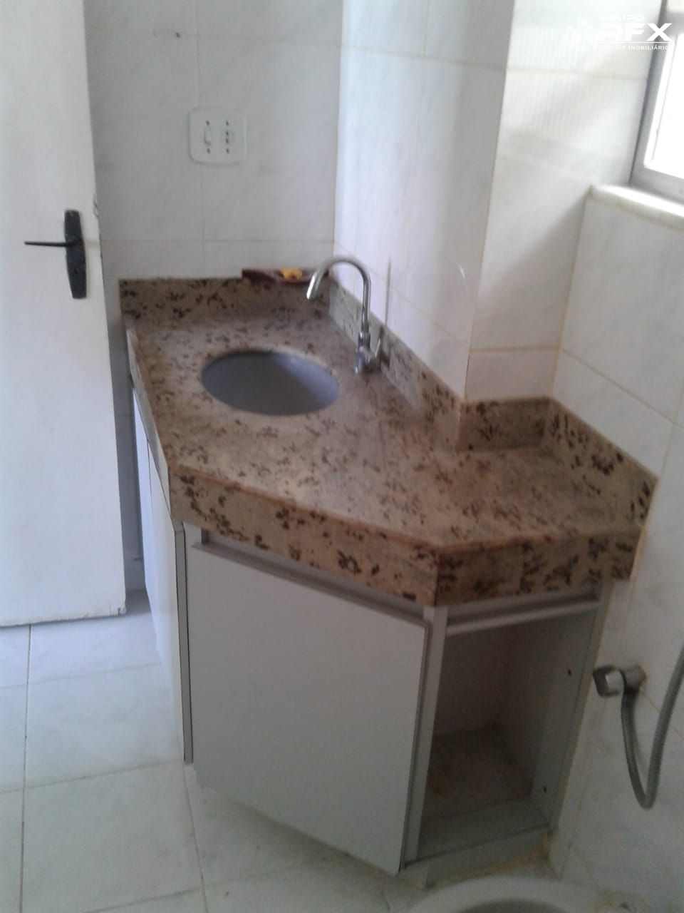 Apartamento à venda com 2 quartos, 72m² - Foto 12