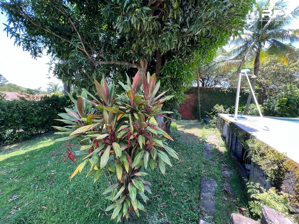 Casa de Condomínio à venda com 4 quartos, 200m² - Foto 11