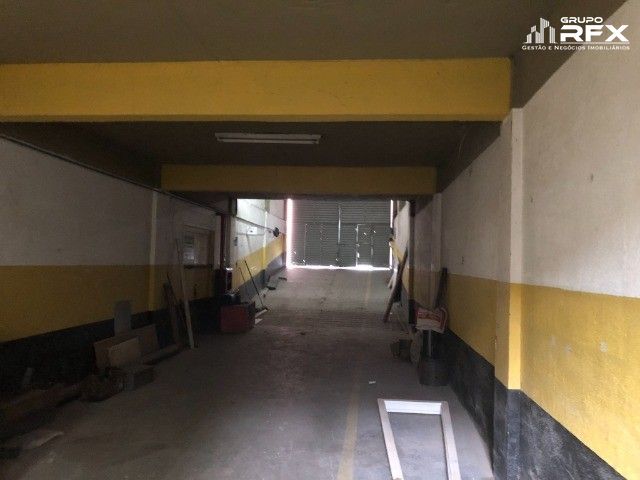 Prédio Inteiro à venda e aluguel com 2 quartos, 2300m² - Foto 14