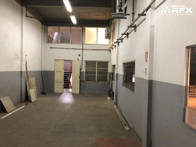 Prédio Inteiro à venda e aluguel com 2 quartos, 2300m² - Foto 11