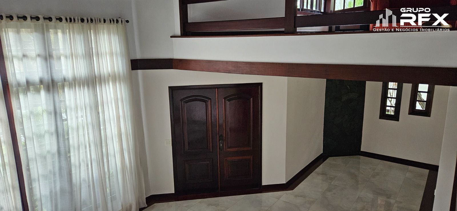 Casa de Condomínio à venda com 3 quartos, 350m² - Foto 32