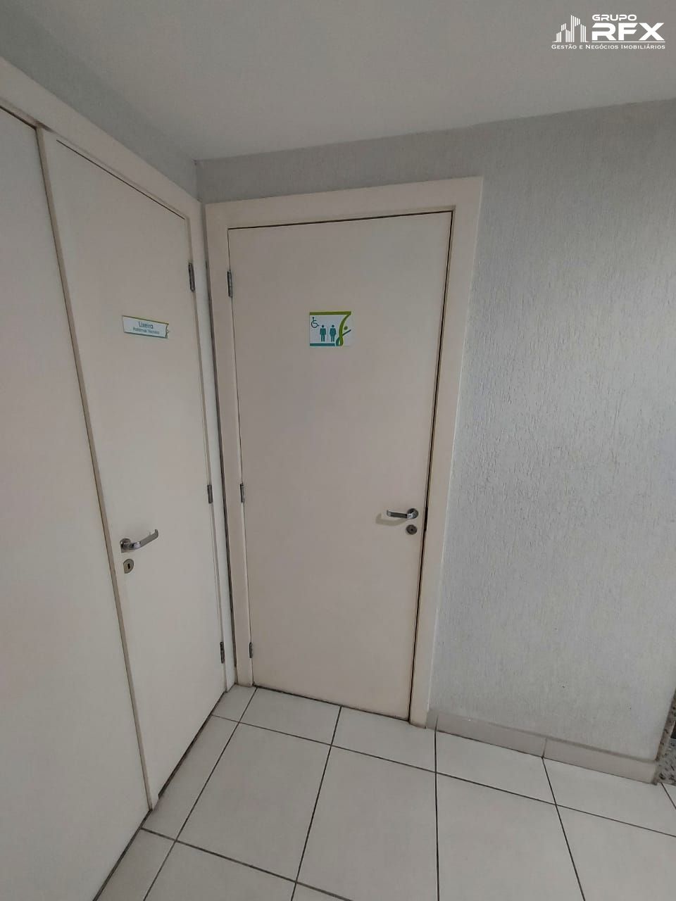 Conjunto Comercial-Sala à venda com 1 quarto, 27m² - Foto 15