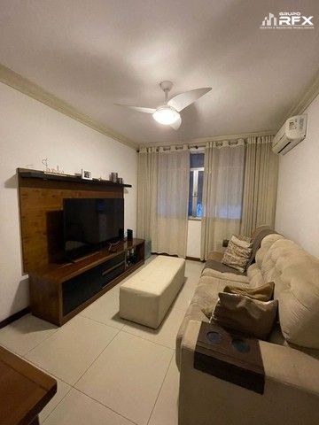 Apartamento à venda com 2 quartos, 79m² - Foto 2