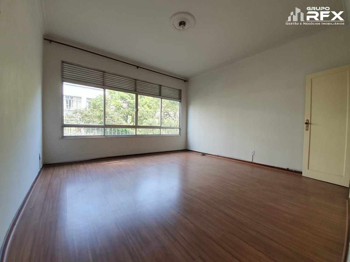 Apartamento à venda com 2 quartos, 90m² - Foto 2