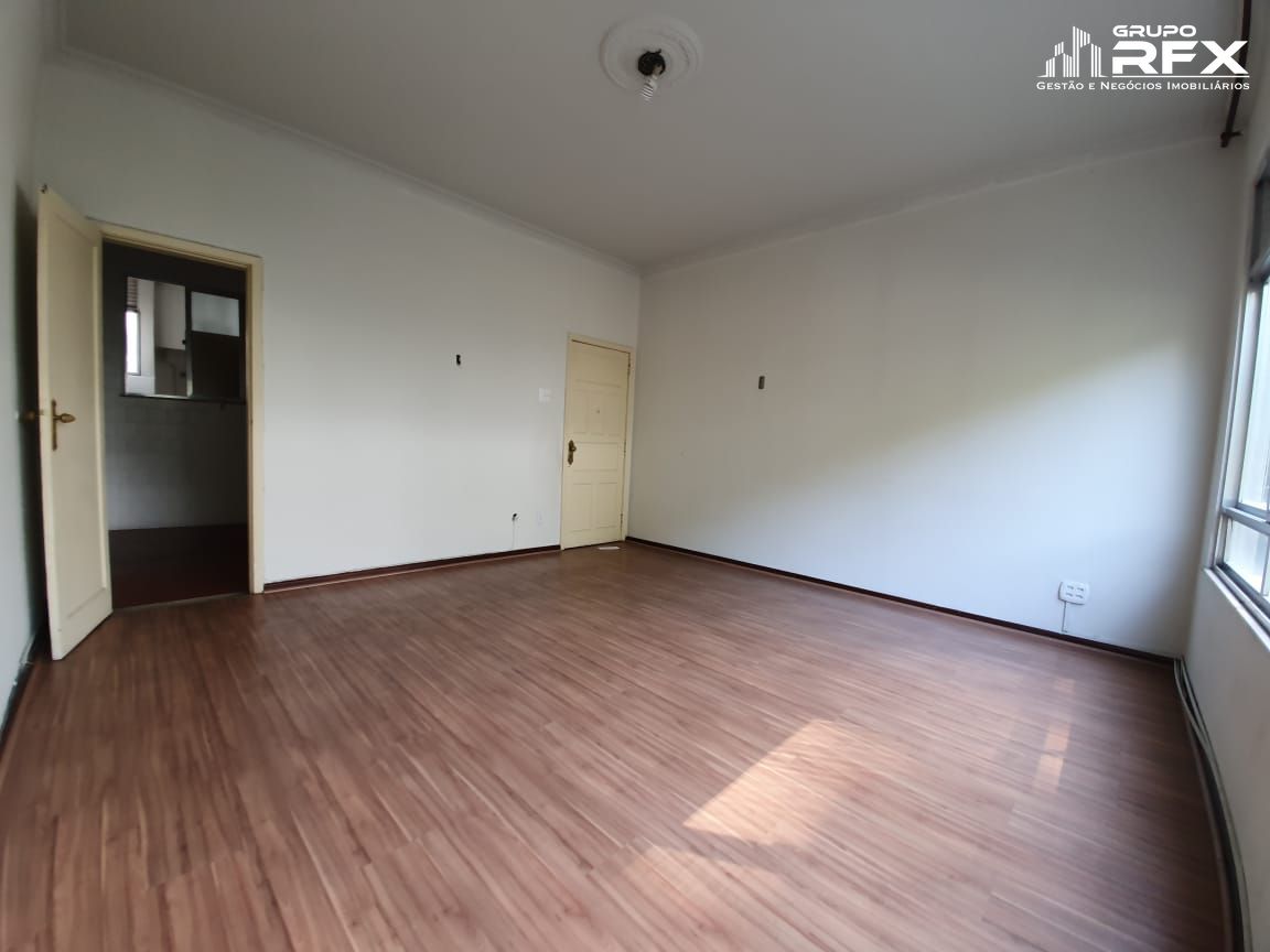 Apartamento à venda com 2 quartos, 90m² - Foto 4