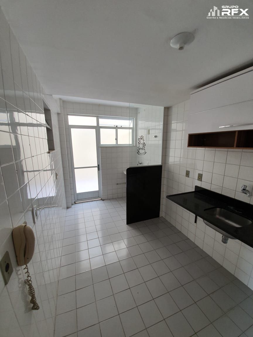 Apartamento à venda com 2 quartos, 70m² - Foto 10