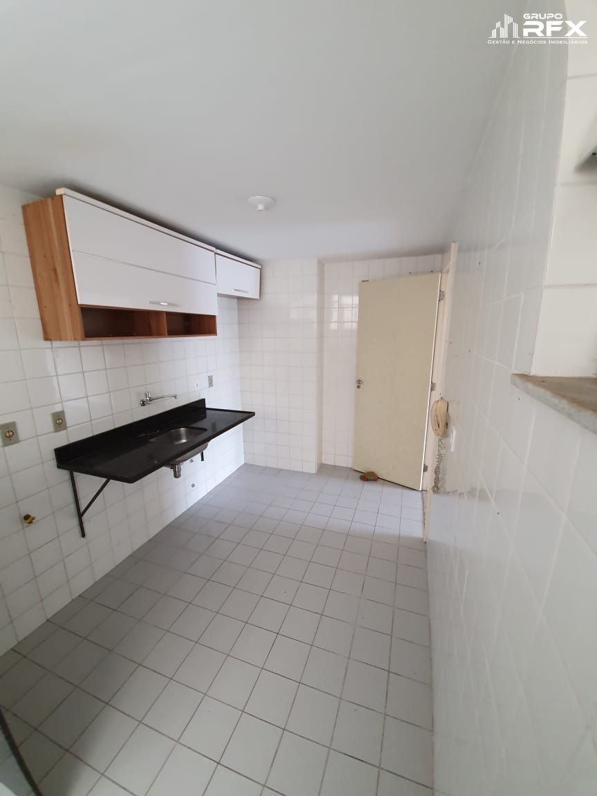 Apartamento à venda com 2 quartos, 70m² - Foto 8