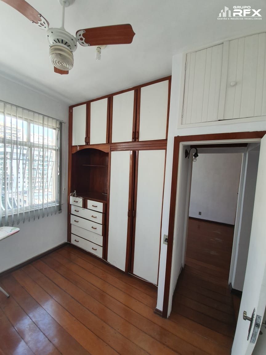 Apartamento à venda com 2 quartos, 65m² - Foto 2