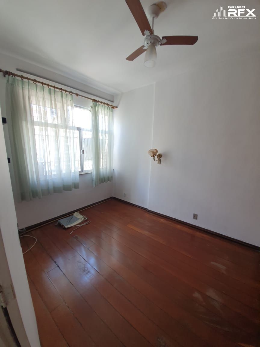 Apartamento à venda com 2 quartos, 65m² - Foto 4