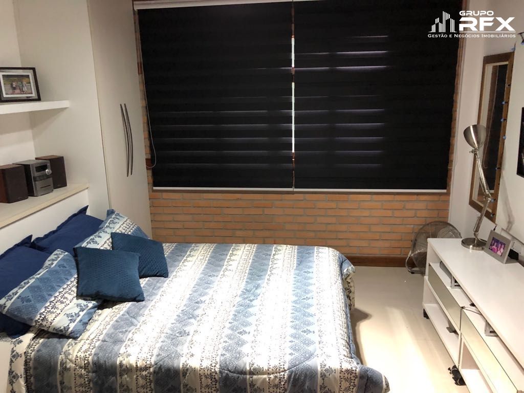 Casa de Condomínio à venda com 4 quartos, 500m² - Foto 22