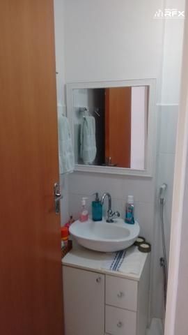 Apartamento à venda com 2 quartos, 52m² - Foto 11