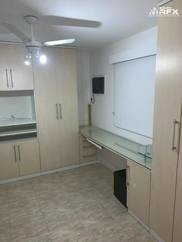 Casa à venda com 4 quartos, 200m² - Foto 14