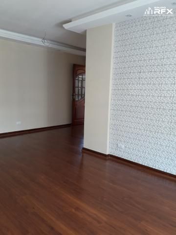 Apartamento à venda com 2 quartos, 85m² - Foto 2