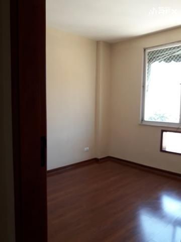 Apartamento à venda com 2 quartos, 85m² - Foto 3