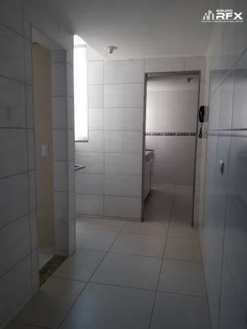 Apartamento à venda com 2 quartos, 85m² - Foto 4