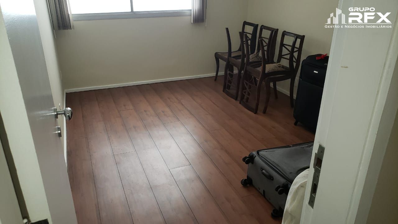 Apartamento à venda com 4 quartos, 145m² - Foto 13