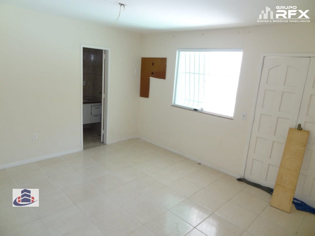 Casa à venda com 4 quartos, 160m² - Foto 17