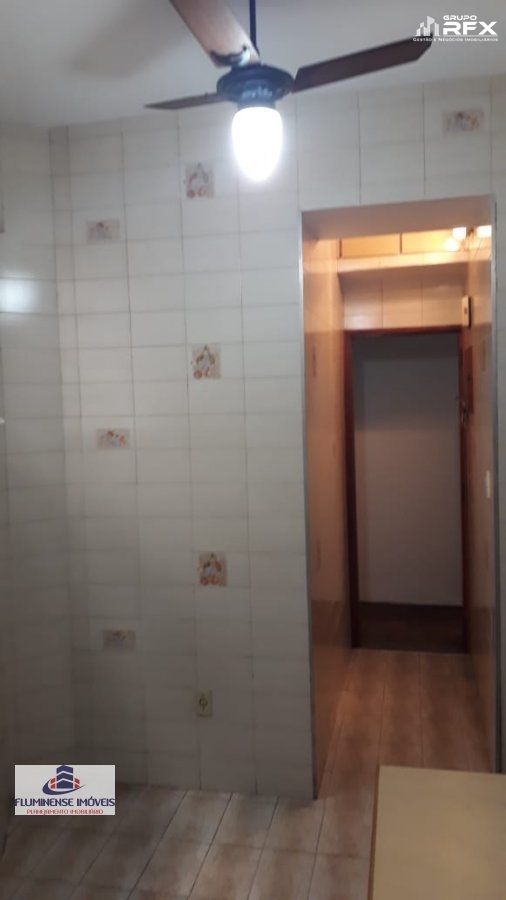 Apartamento à venda com 2 quartos, 80m² - Foto 19