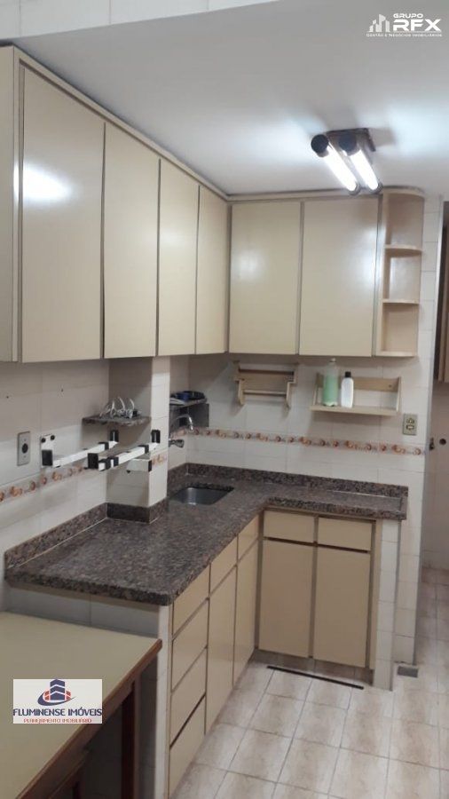 Apartamento à venda com 2 quartos, 80m² - Foto 20