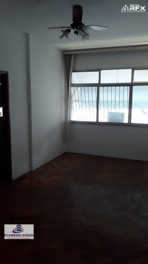 Apartamento à venda com 2 quartos, 80m² - Foto 1