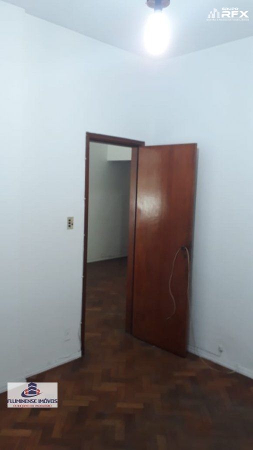 Apartamento à venda com 2 quartos, 80m² - Foto 8