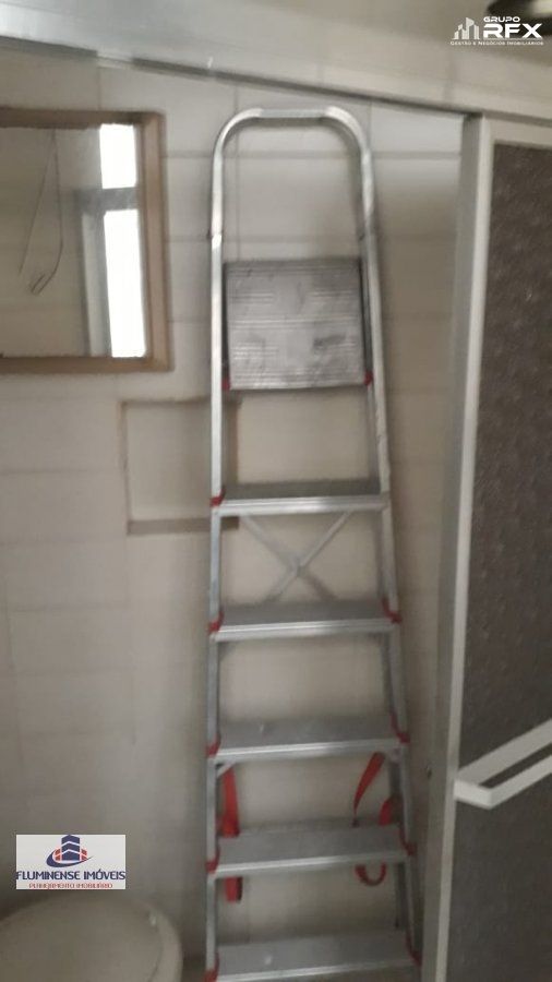 Apartamento à venda com 2 quartos, 80m² - Foto 18