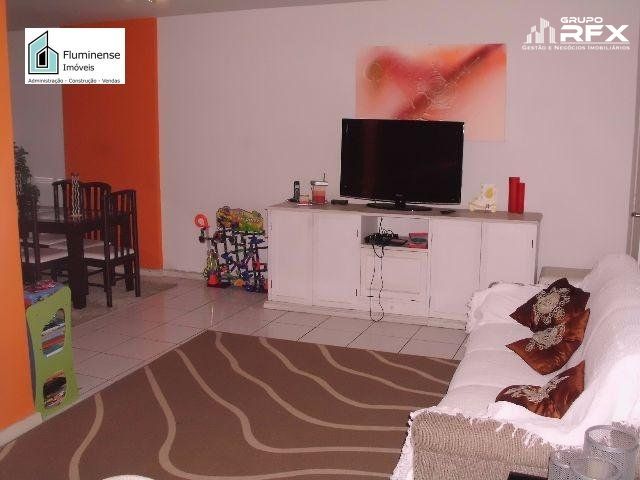 Apartamento à venda com 3 quartos, 105m² - Foto 4