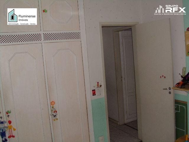 Apartamento à venda com 3 quartos, 105m² - Foto 8