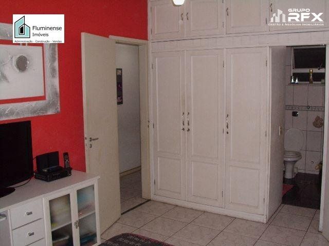 Apartamento à venda com 3 quartos, 105m² - Foto 3