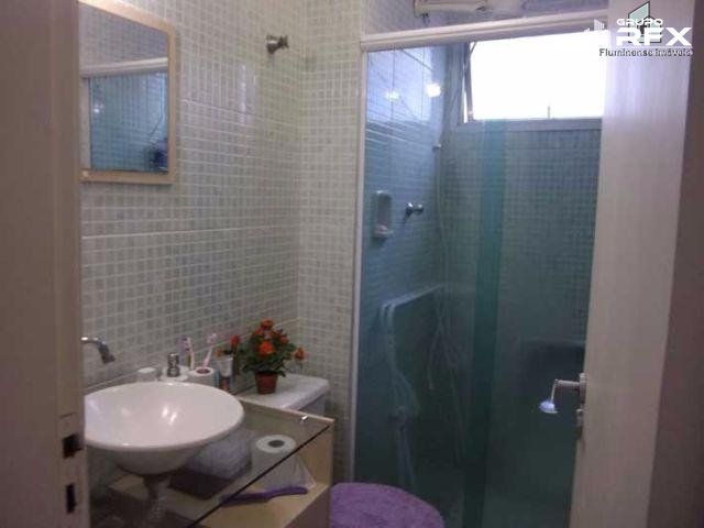 Apartamento à venda com 2 quartos, 68m² - Foto 5