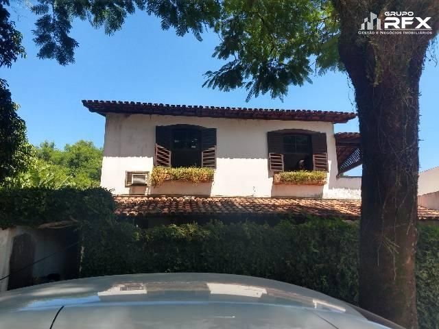 Casa à venda com 4 quartos, 200m² - Foto 11