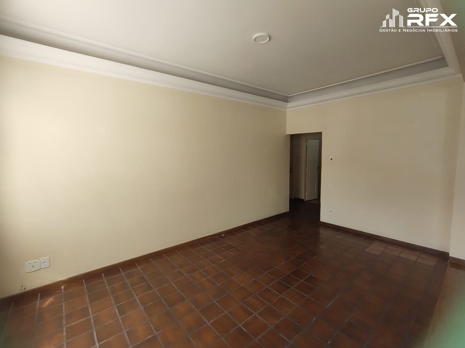 Apartamento à venda com 3 quartos, 179m² - Foto 7