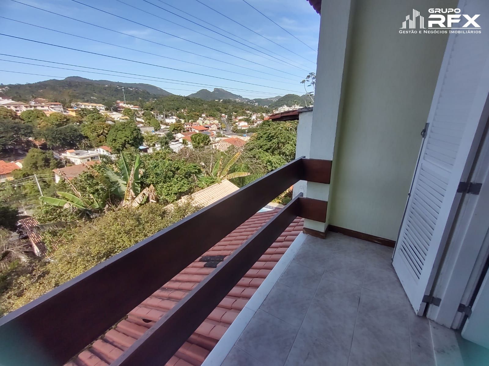 Casa de Condomínio à venda com 4 quartos, 312m² - Foto 40