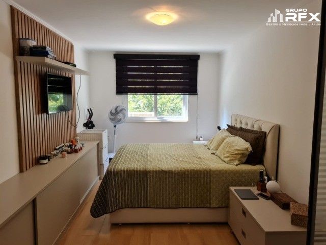 Apartamento à venda com 3 quartos, 140m² - Foto 3