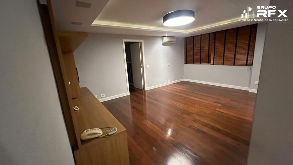 Apartamento à venda com 4 quartos, 360m² - Foto 14